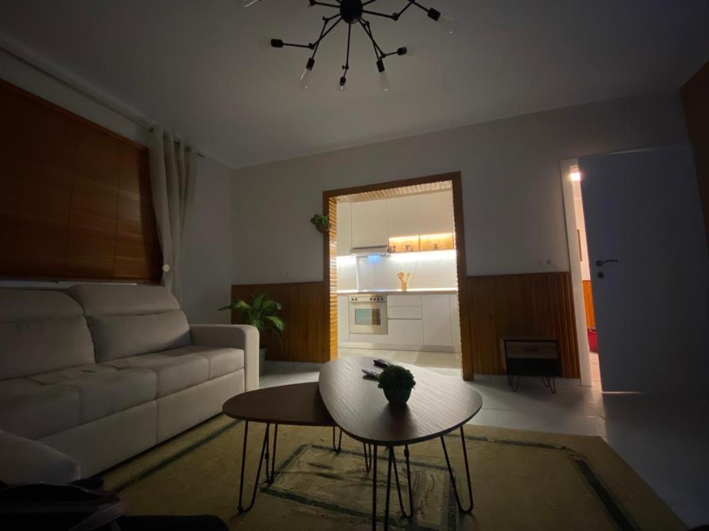 Lucas Apartment تيرانا المظهر الخارجي الصورة